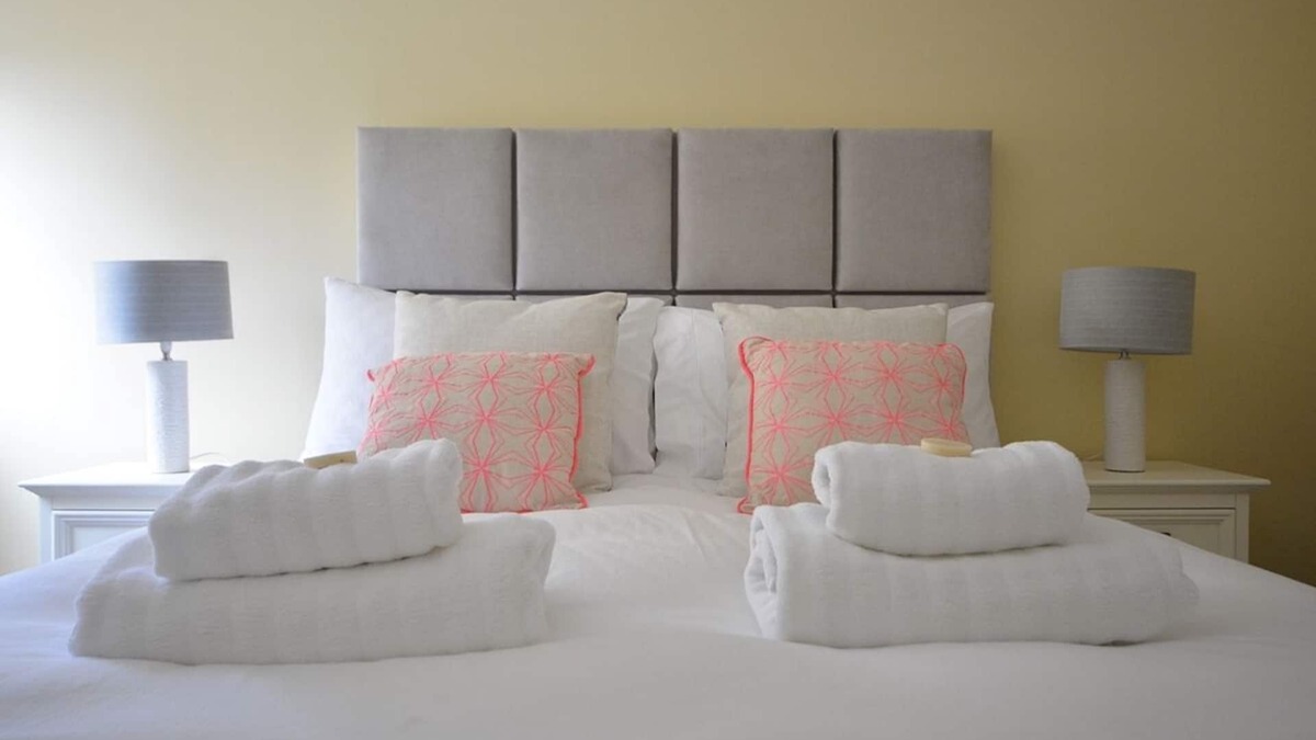 Dingle House | Ceann Scribe 5 bedroom house VRBO