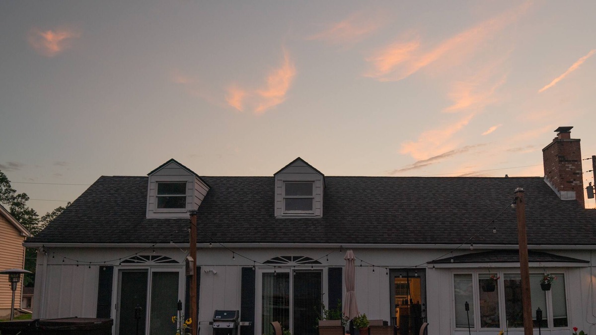 Oxbow House | Cedar Island Lake House