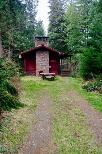 Ashford Apartment | Cedar at Rainier Lodge (0.4 m from Mt.Rainier)