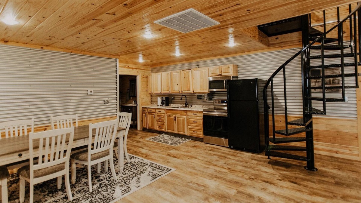 Seminole Apartment | Cedar Guest House