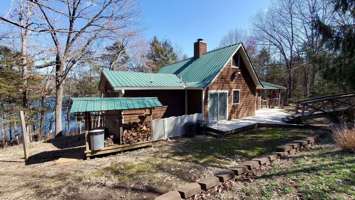 Garfield Cabin | Cedar Rock-Lakefront Secluded Charming Cabin; Very Private