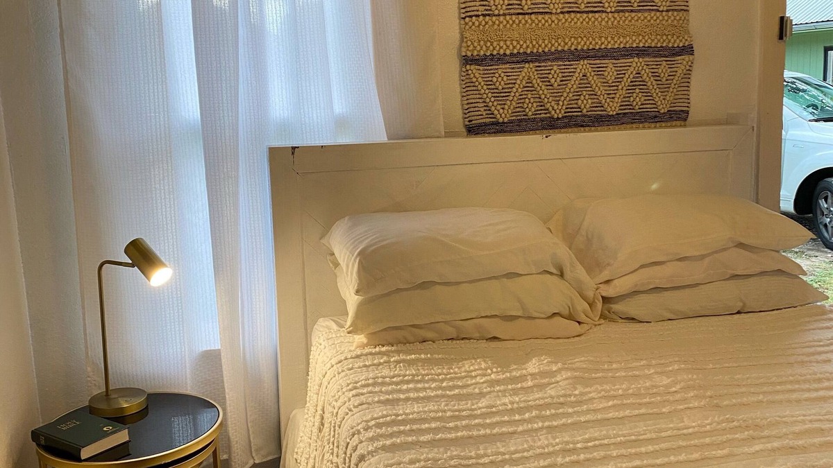 San Saba Cabin | Cedar Sage Suite @ Wildflower Lodge