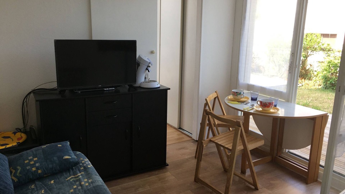 Merville-Franceville-Plage Apartment | Central Apartment with Terrace, Close to Beach, Pets Allowed