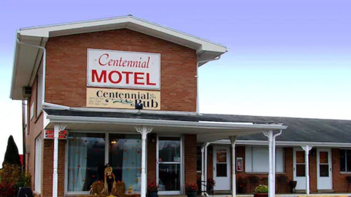 Buckhannon Hotel | Centennial Motel