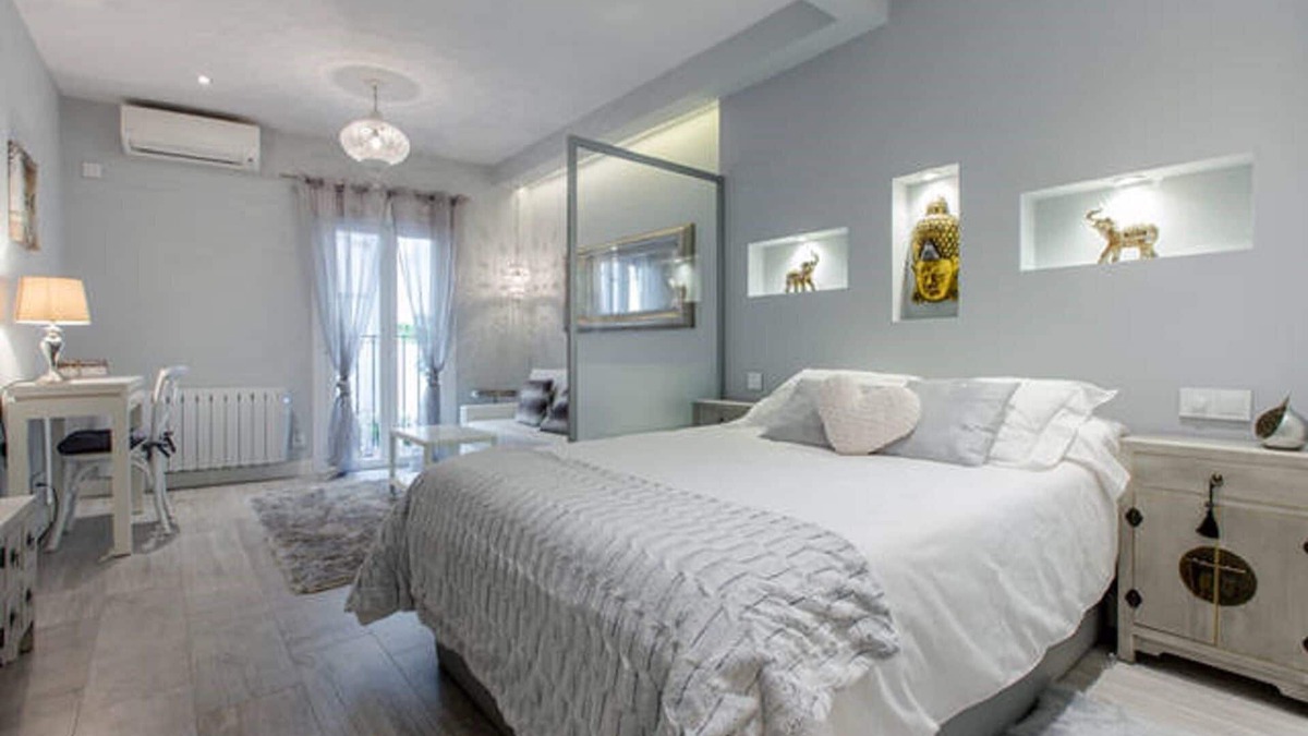 Literary Quarter Apartment | Center: Beautiful Boutique Studio with WIFI, AC, heating, elevator