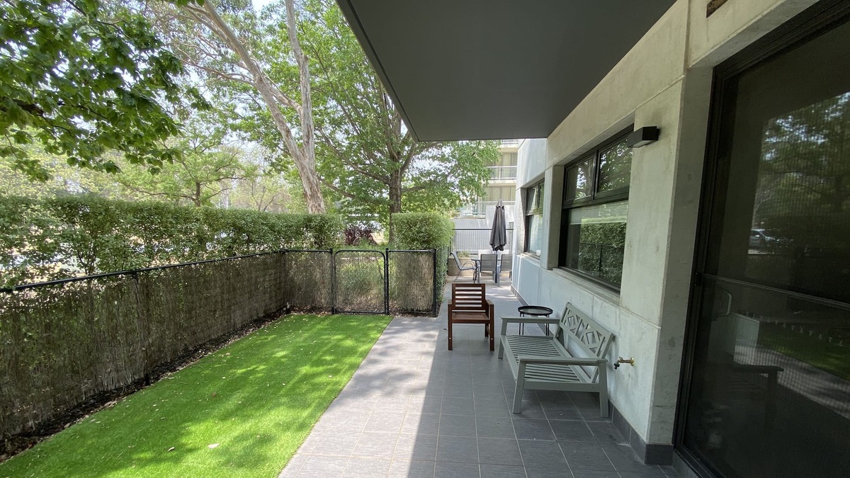 Turner Apartment | Central 3 BDR Garden Apartment