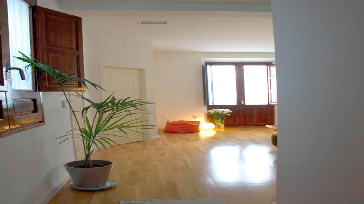 Granada City Center Apartment | CENTRAL AND STYLISH APARTMENT IN GRANADA
