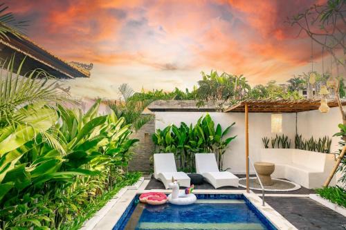 Downtown Kuta Villa | Central Cozy Villa 3BR 5min walk to shops, beach