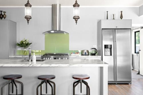 Gisborne House | Central Family Home 5 min to CBD!