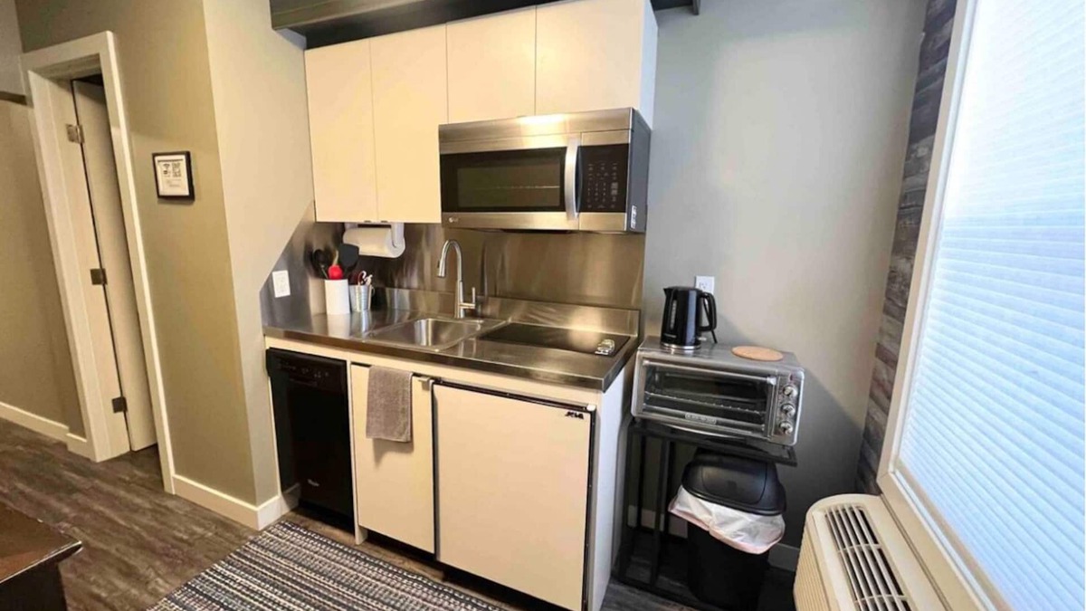 South Lethbridge Apartment | Central Farmhouse-Style Micro Apartment
