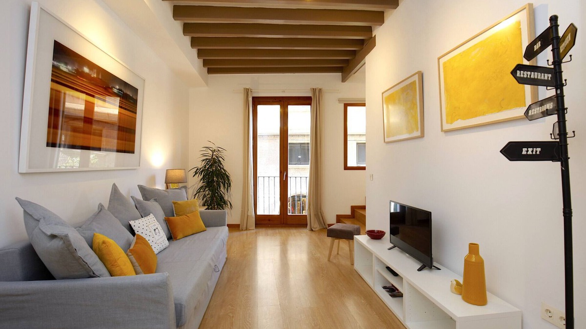 La Missio Apartment | Central Loft in Palma with Wifi, AC, Bacony, Fully Equipped and Nice Decoration