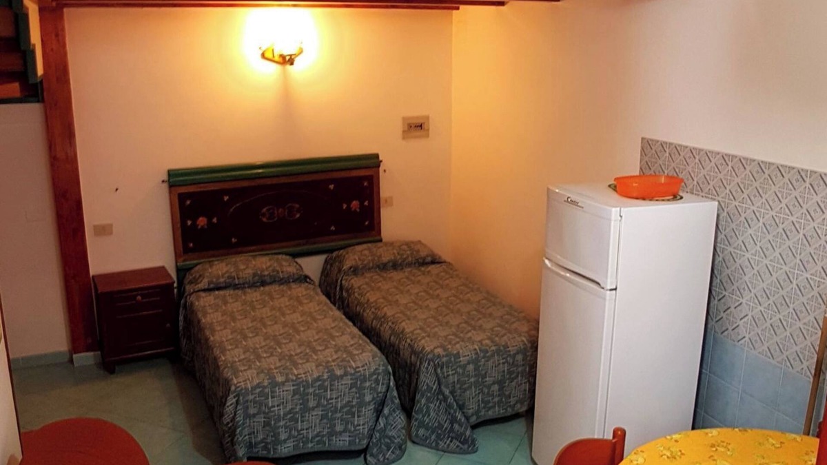 Lipari Historic Centre Apartment | central mezzanine chamber