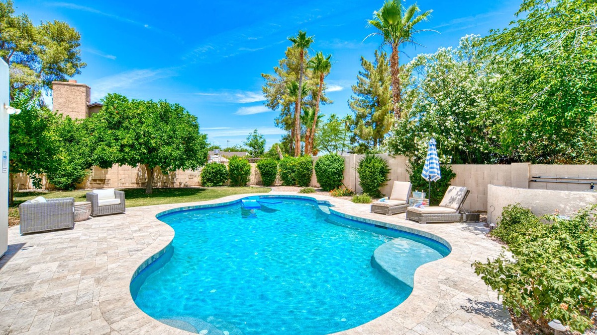 Avant House | Central Scottsdale! Heated Pool & Arcades & Large Backyard