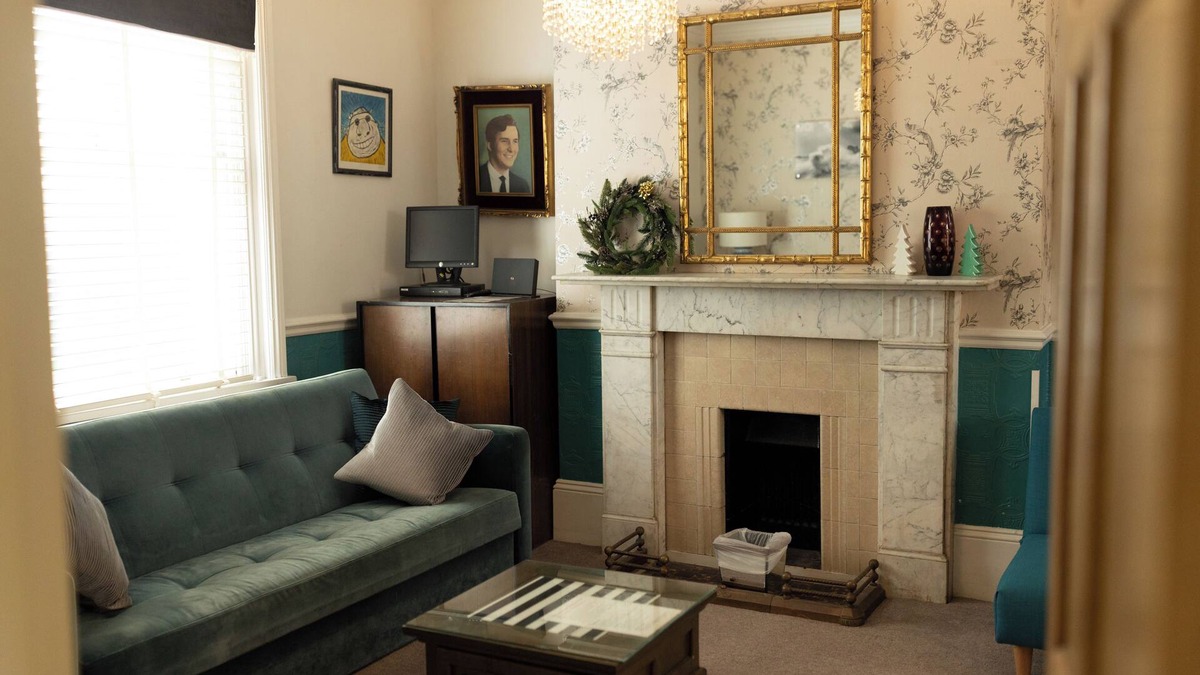 Brighton City Centre House | Central, stylish 4BRH, sleeps up to 20 people, couples to large groups welcome.