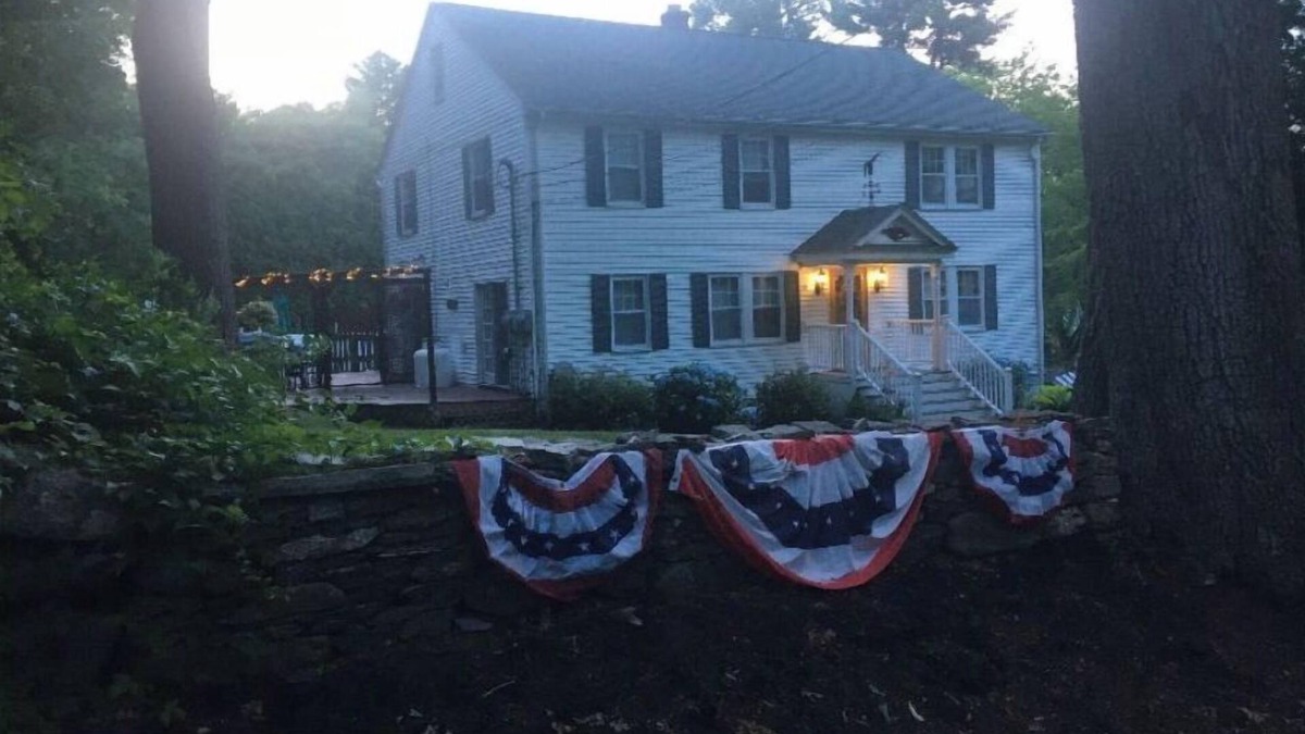 Millbury Apartment | Central Worcester/Boston, Private Studio, Private Entrance