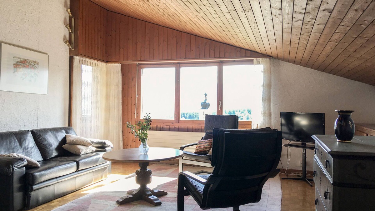 Flims Apartment | Centrally located 3.5 room apartment with a panoramic view