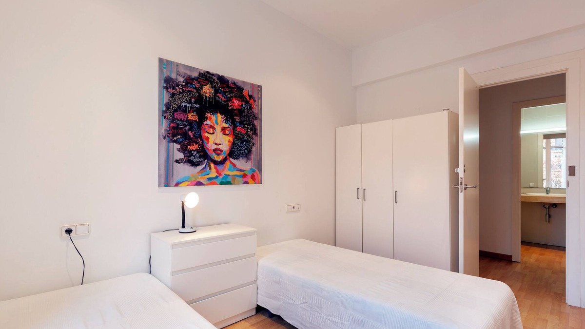 La Nova Esquerra de l'Eixample Apartment | Centrally located apartment
