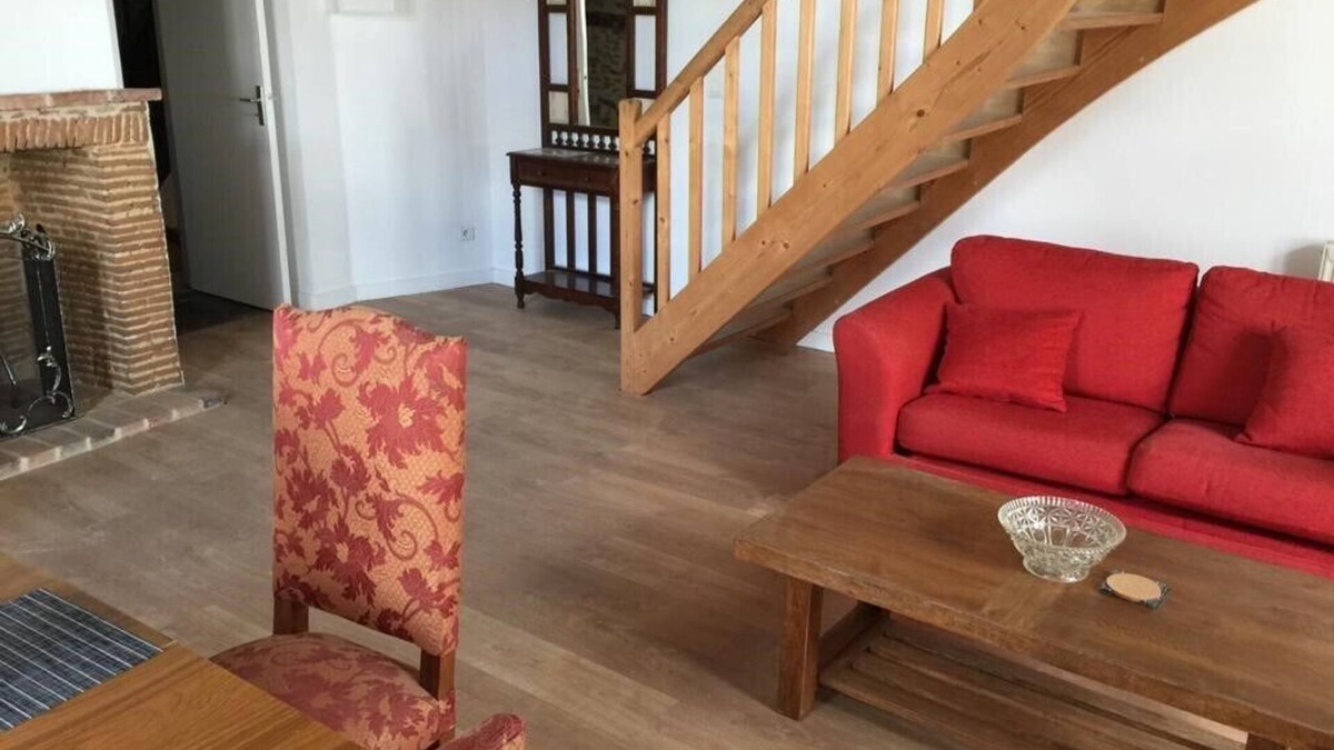 Chalus Apartment | Centrally located apartment in one of the oldest buildings in Chalus.