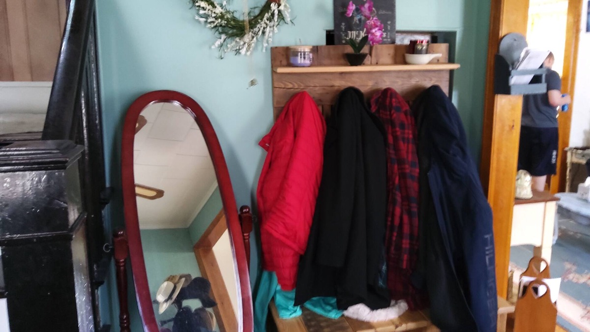 Troy Other | Centrally-located beachy bedroom with private deck and private pool