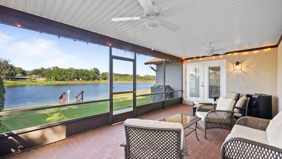 Timber Pond III House | Centrally Located, Serene Luxury Retreat
