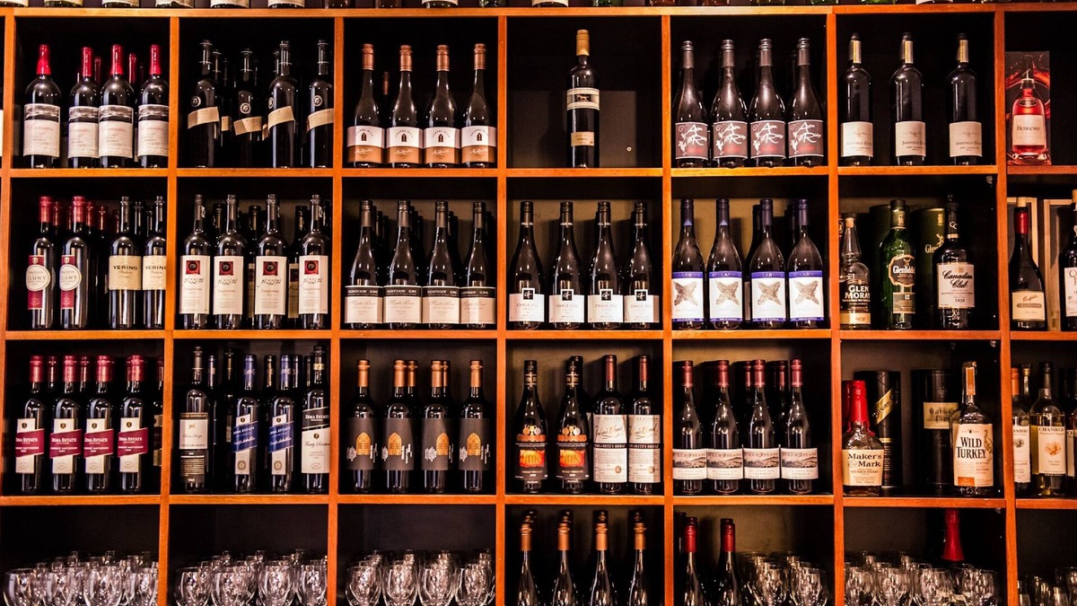 Traralgon Hotel | Century Inn