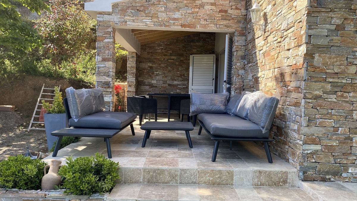 Cervione Apartment | CERVIONE, ground floor villa for 2 people - Heated swimming pool