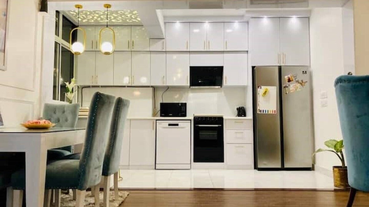 Greater Noida Apartment | Cestlavie - That's Life Independent fully furnished 2bhk with all amenities