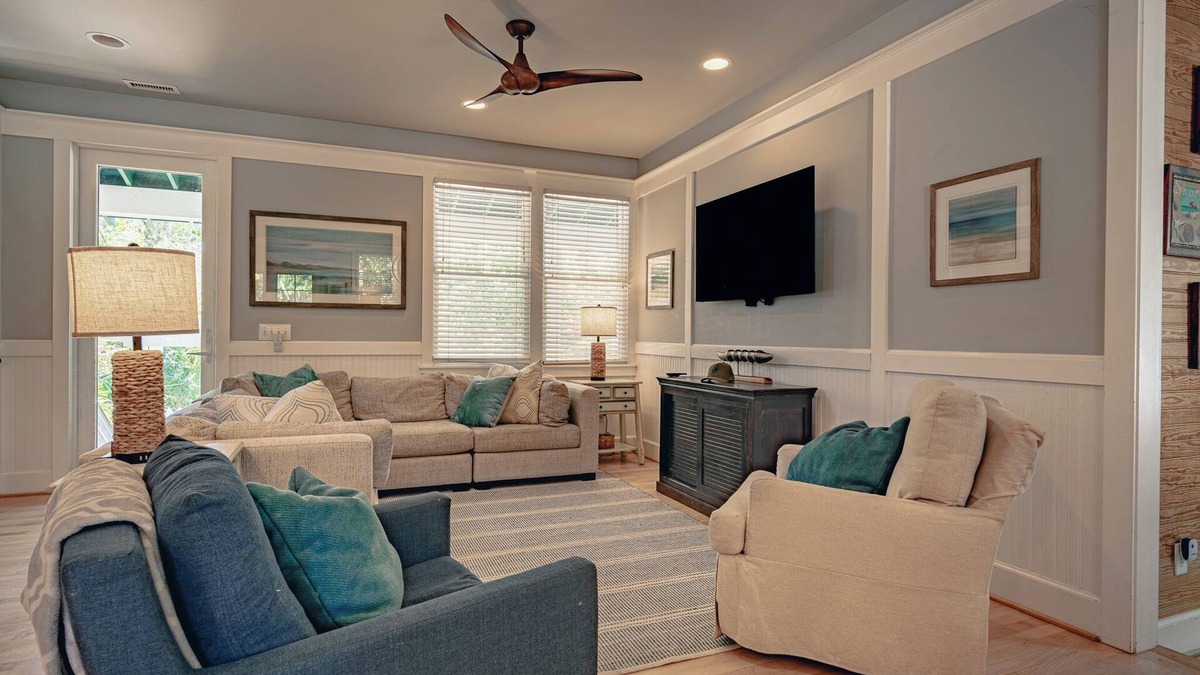 Cape Fear Station House | CFS Unbeatable Location on Bald Head Island! 4 Bd, 3.5 Bath, Pet-Friendly