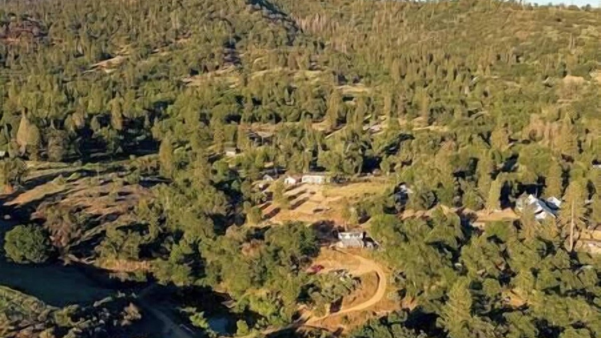 Pinehurst RV Rental | CG17 Lrg Campsite/Shower Kings Canyon/Sequoia NP