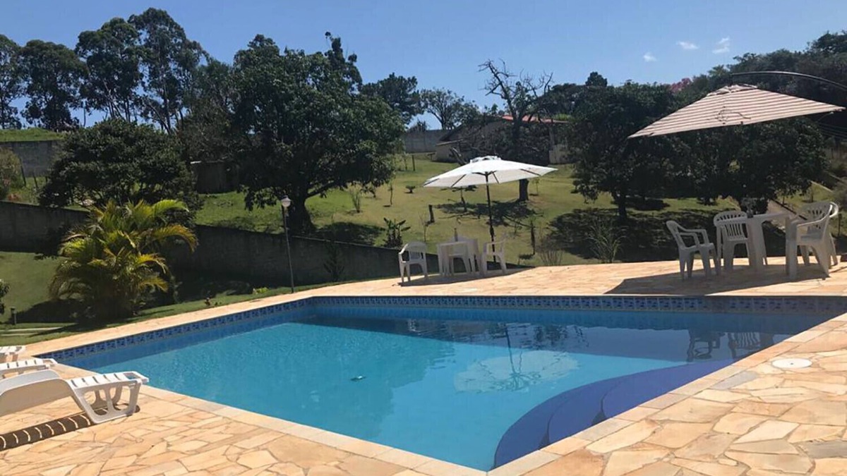Campo Limpo Paulista Ski Chalet | Chácara c Wi-Fi, piscina e churrasq-Campo Limpo/SP