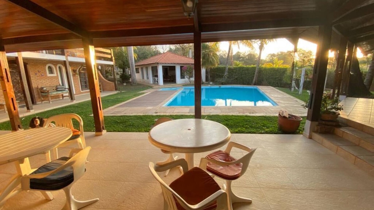 Tiete House | Chácara da Vó Estella Alto Padrão em Tietê em Condomínio