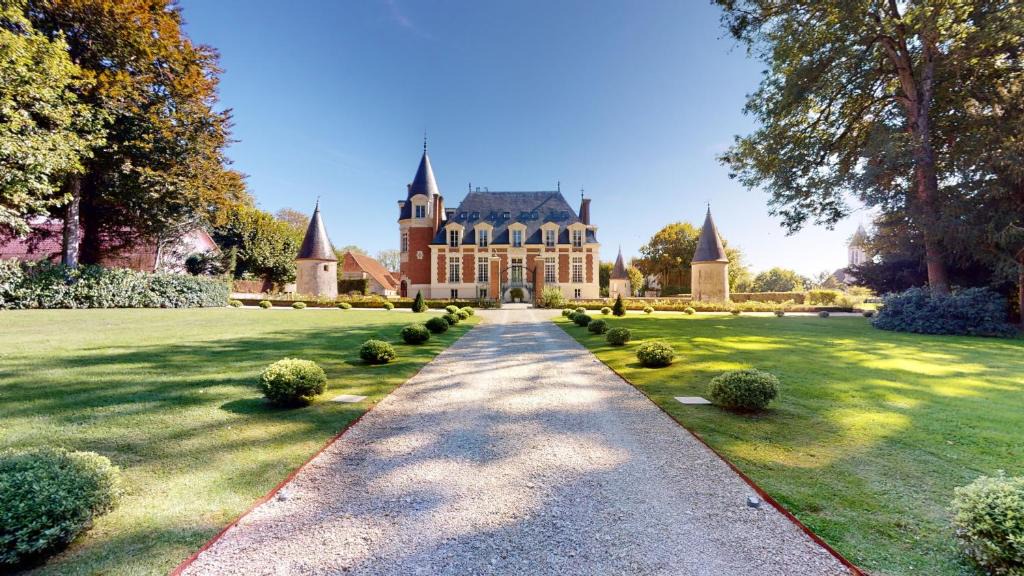 Aulnoy Bed & Breakfast | Château de Bonaventure