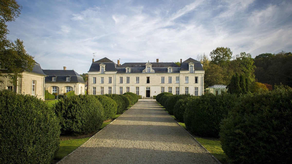 Courcelles-sur-Vesles Hotel | Château de Courcelles - Relais & Châteaux