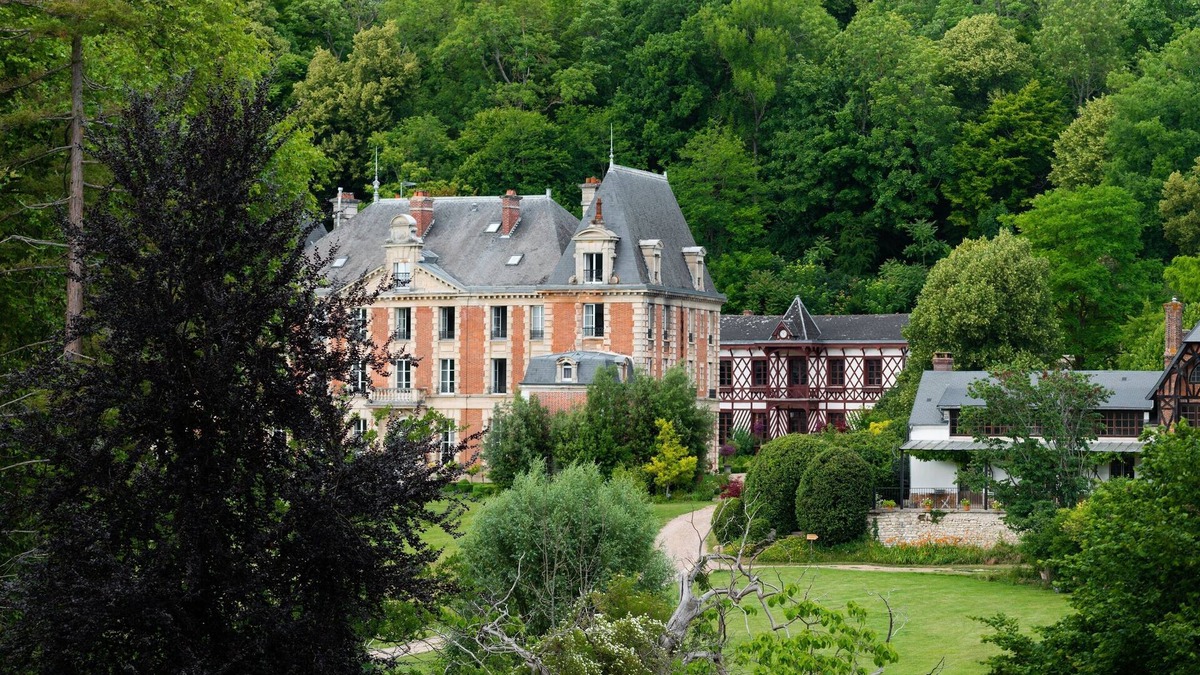 Saint-Cyr-en-Arthies Hotel | Château de la Bûcherie