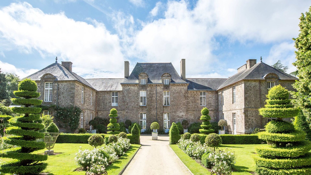Bazouges-la-Perouse House | Château de La Ballue