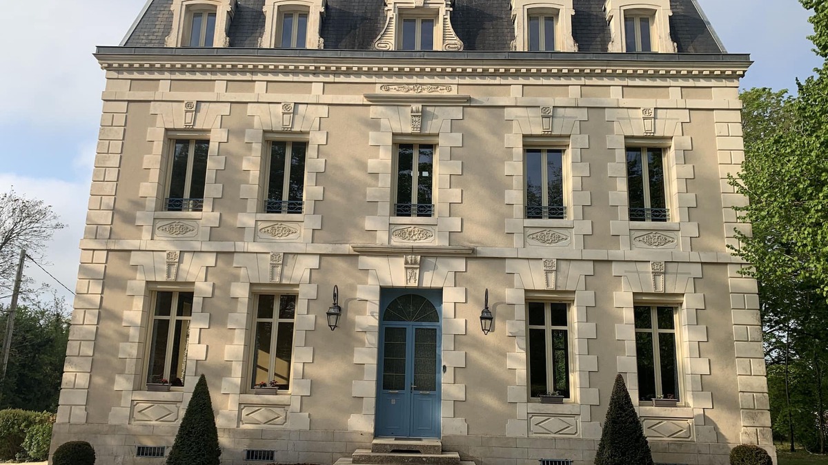 Pamproux Other | "Château de La Ronce"