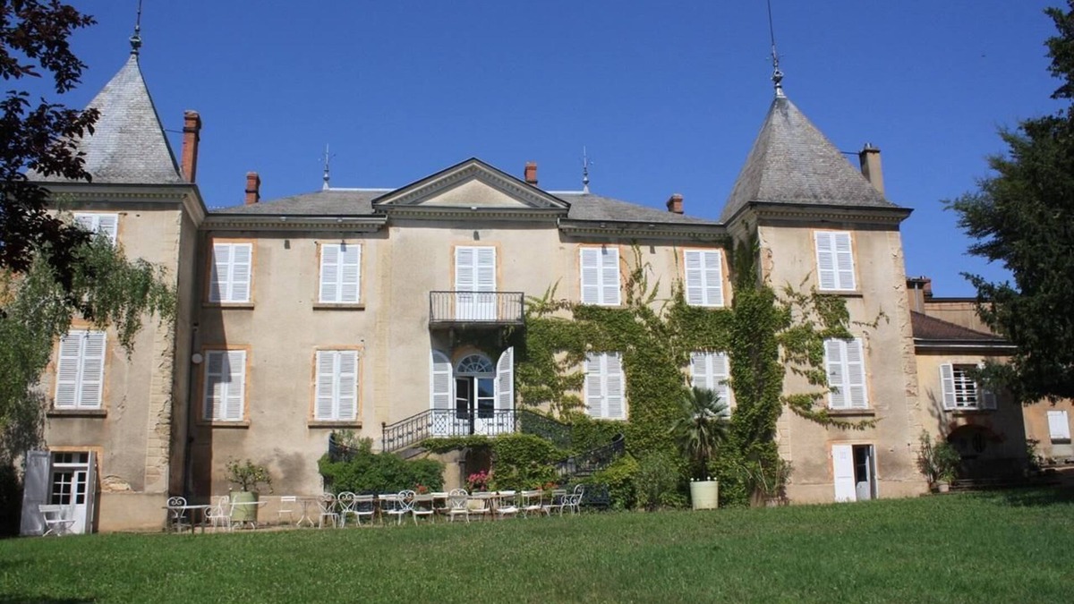 Les Echets House | Château de Montclair