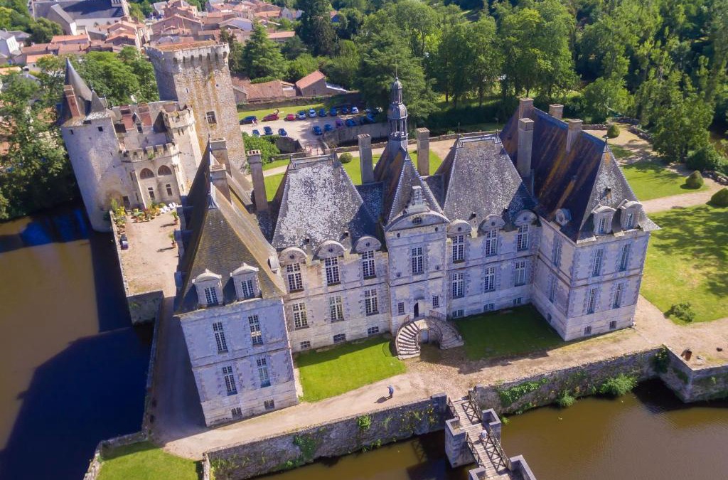 Saint-Loup-Lamaire House | Château de Saint Loup