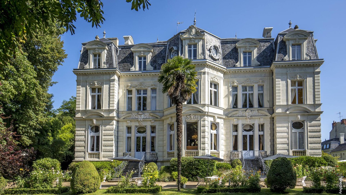Saumur Hotel | Château La Comtesse de Loire & Spa