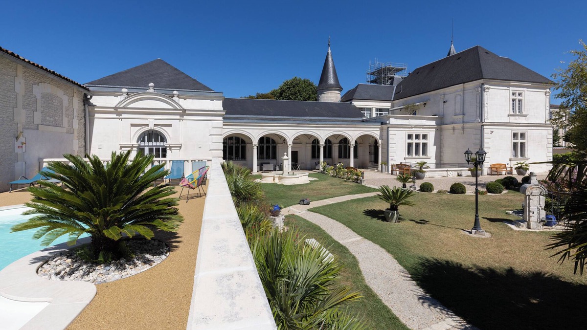 Cognac Bed & Breakfast | Château Pellisson