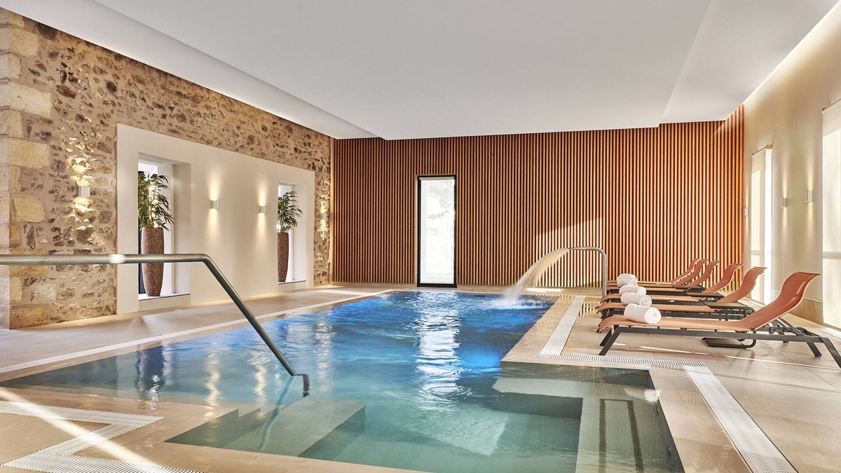 Montlucon Hotel | Château Saint-Jean