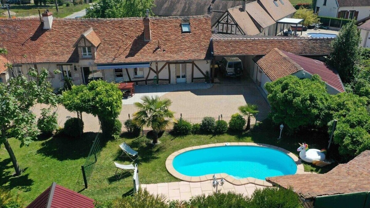 Romorantin-Lanthenay House | Châteaux & Beauval: The Villa Eribelle