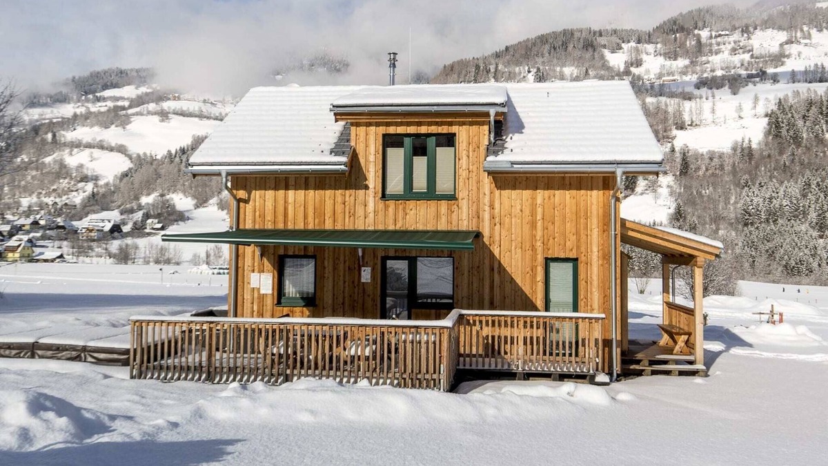 Sankt Georgen ob Murau Ski Chalet | Chalet with Finnish Sauna