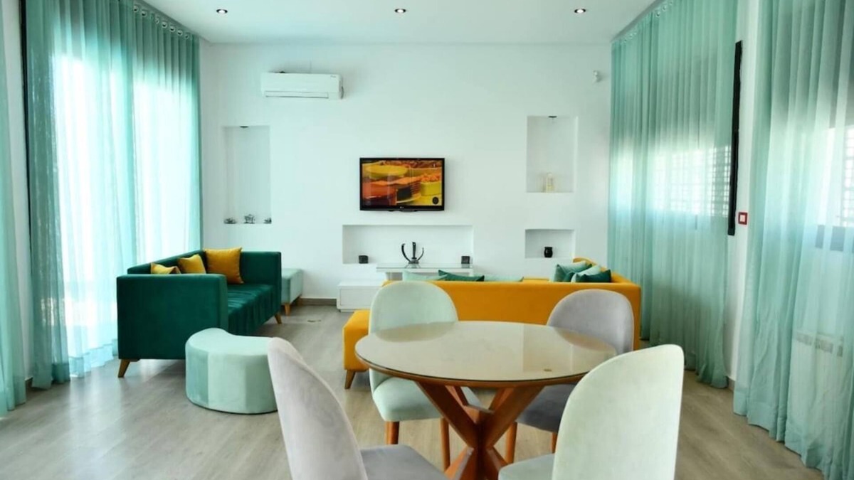 Yasmine Villa | Chacha House