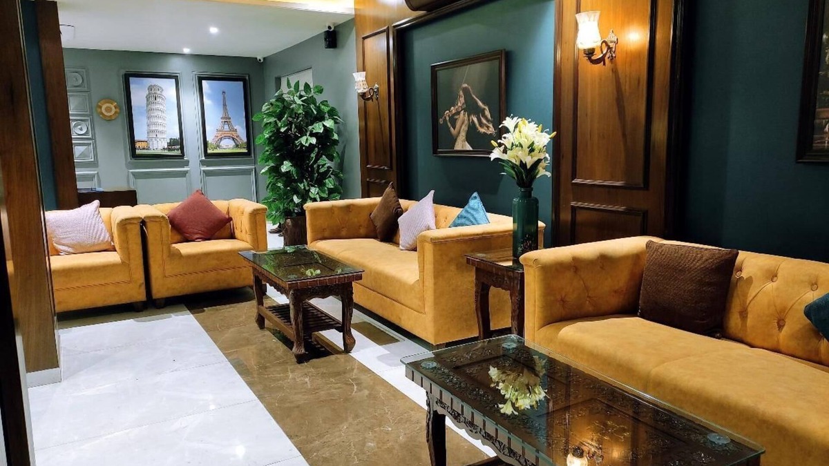 Pune Hotel | Chaitanya Executive