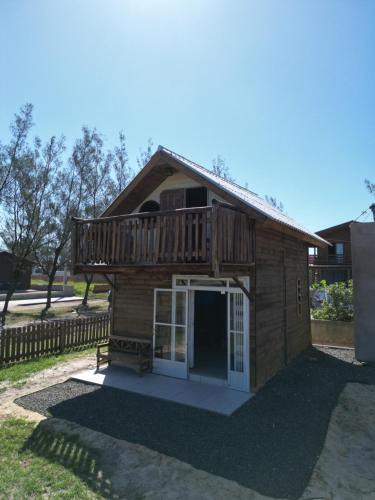 Balneario Arroio do Silva Ski Chalet | Chalé Mar a Vista Conforto e Pé na areia