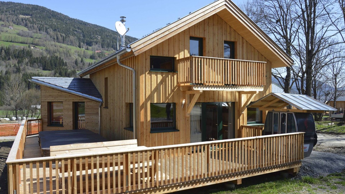 Sankt Lorenzen ob Murau Ski Chalet | Chalet # 48 with 4 Bedrooms, sauna & swim spa