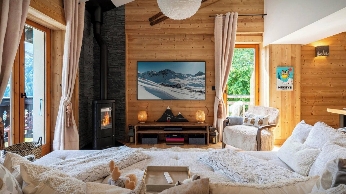 Saint-Nicolas-la-Chapelle Apartment | Chalet Belle Source B - Cosy stay for 6 - 12km from Megève - OVO Network
