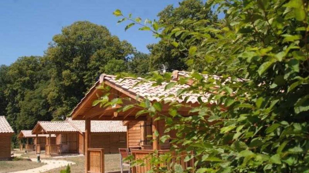 Hauterives Ski Chalet | Chalet 3 étoiles - Piscine - ccbbih0