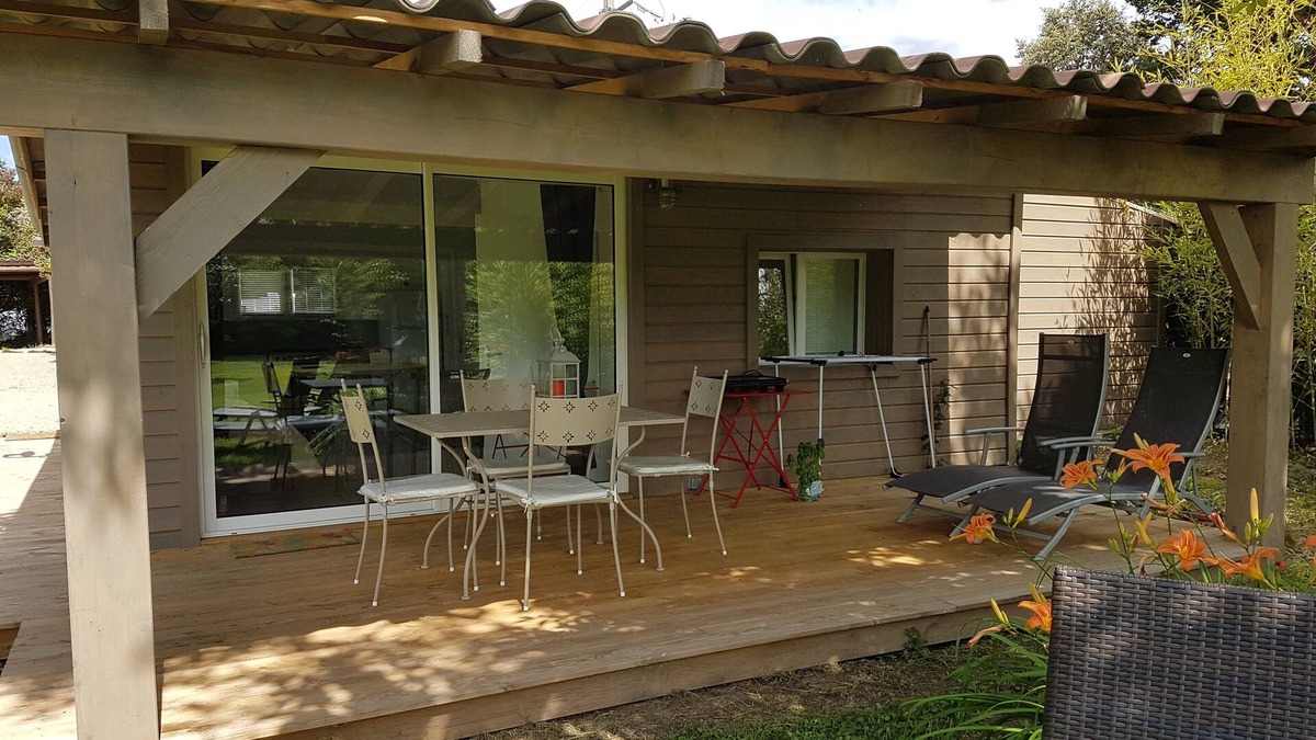 Greoux-les-Bains Ski Chalet | Chalet 30 m2 with terrace in large enclosed 5000 m2 property